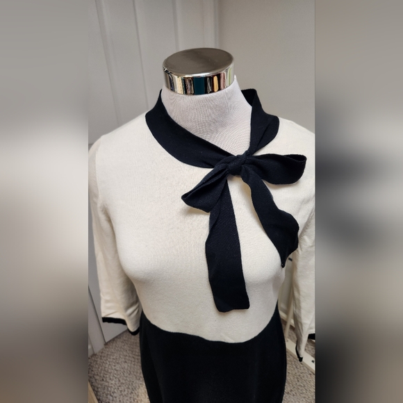 Nine West 3/4 sleeve dress Sz. MEDIUM - Picture 3 of 4